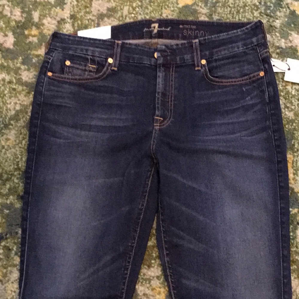 7 for All Mankind NWT Midrise Skinny Jeans size 32